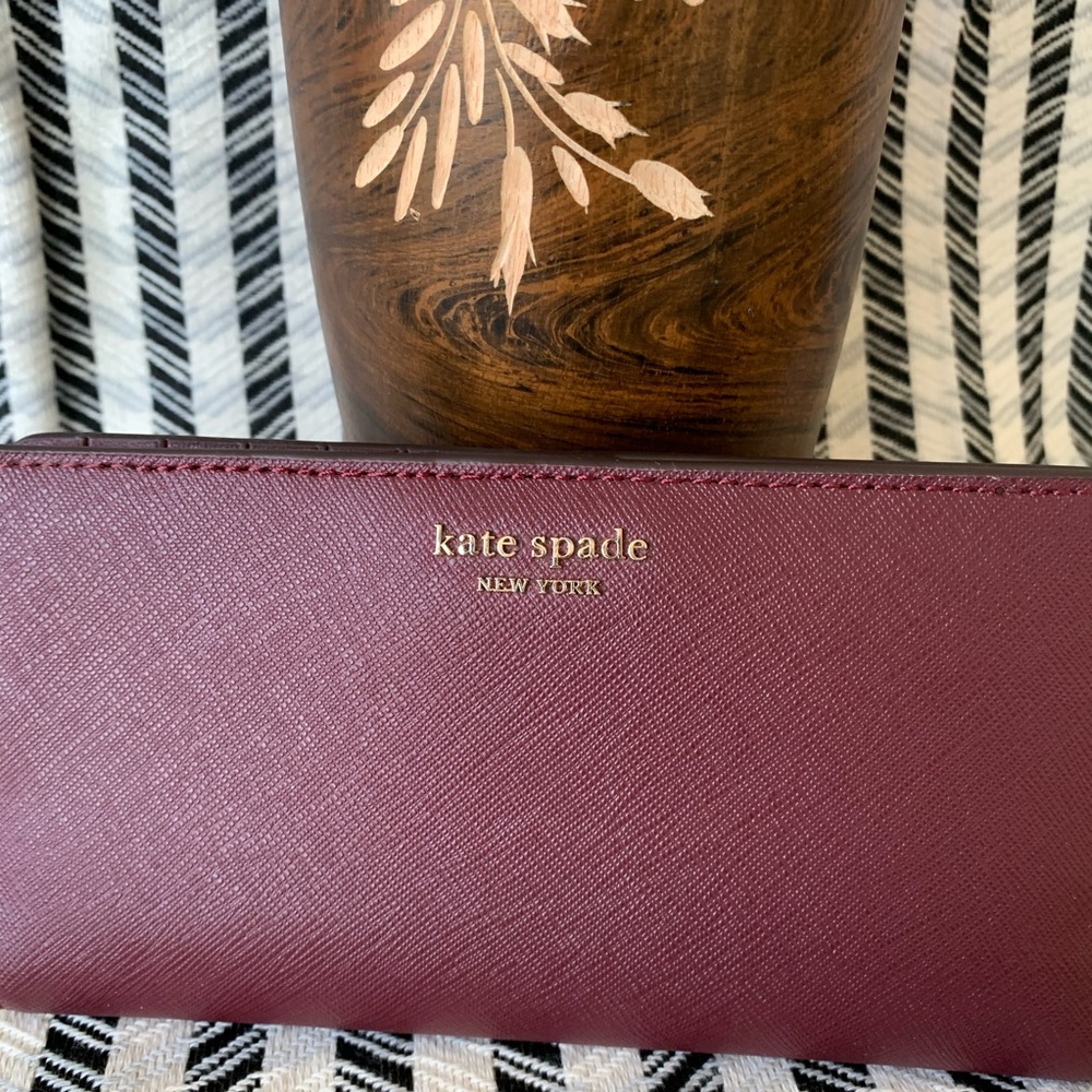 New Kate spade Cameron bifold wallet cherrywood - Picture 2 of 7